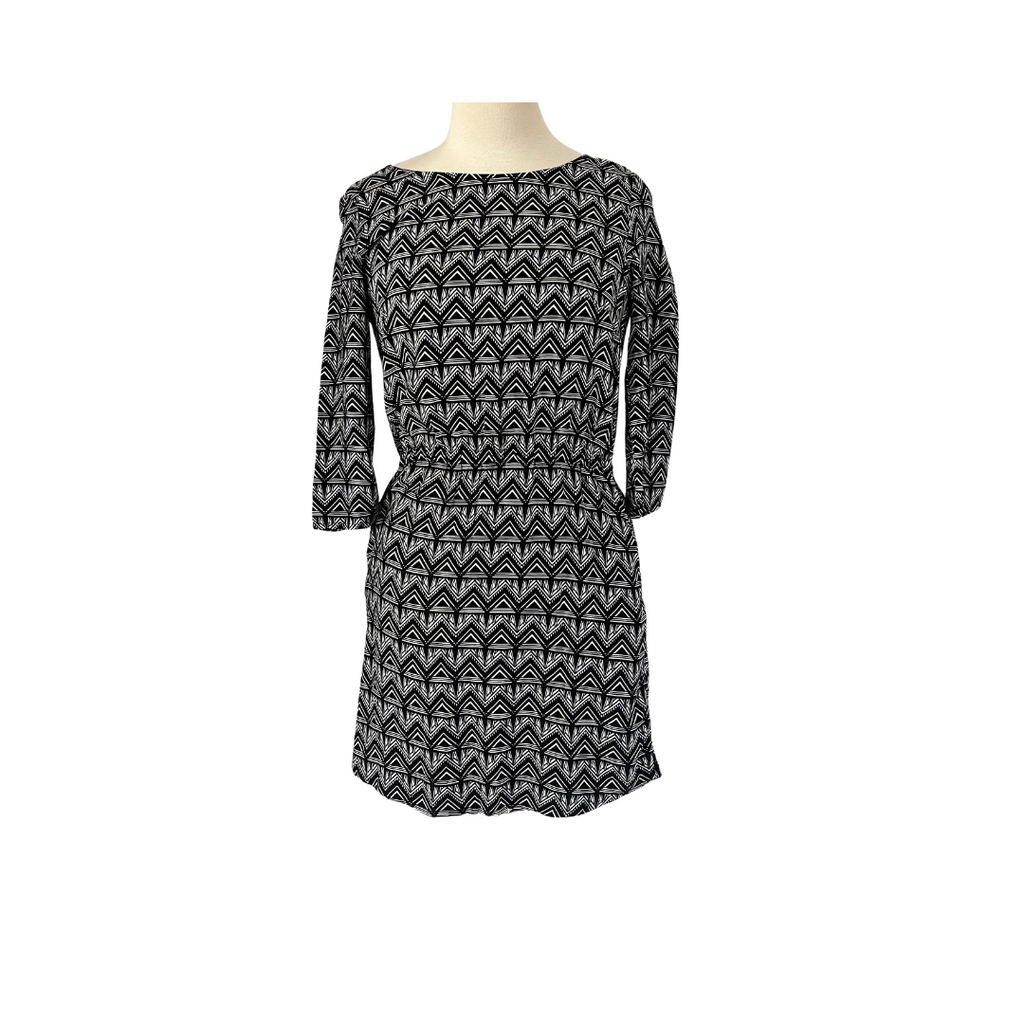 H&M Black & White Printed Knee-length Dress | Gently Used |