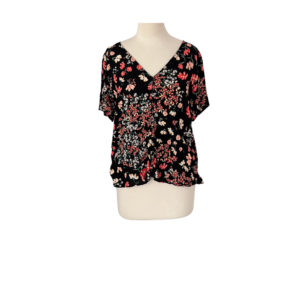 H&M Black Floral Printed V-Neck Top | Gently Used |