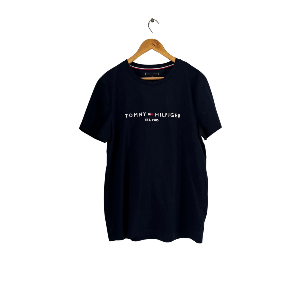 Tommy Hilfiger Men's Navy Logo T-Shirt | Brand New |