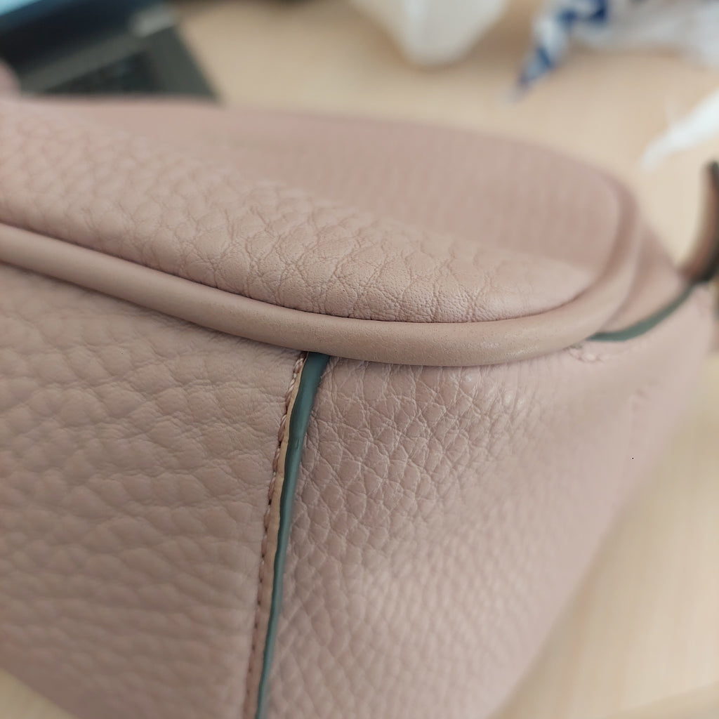 Fiorelli Powder Pink Textured Crossbody Bag | Pre loved |