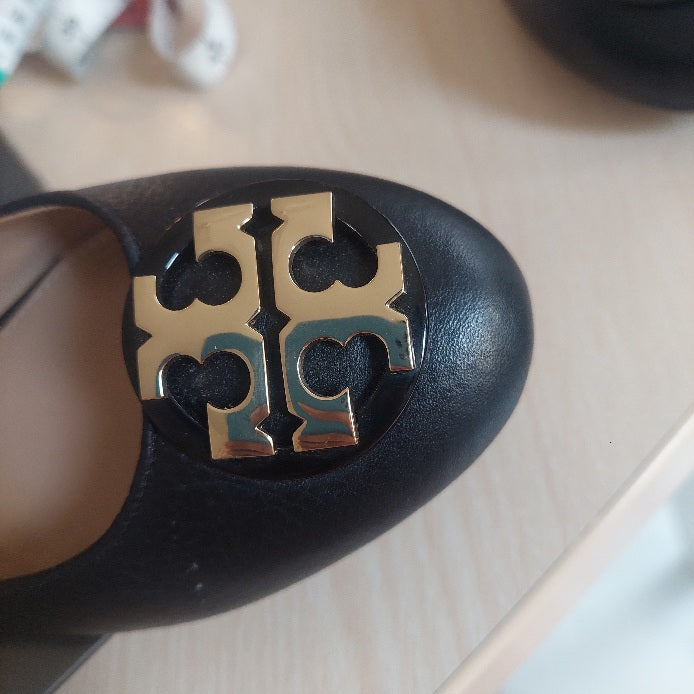 Tory Burch Black Claire Tumbled Leather Ballet Flats | Pre Loved |