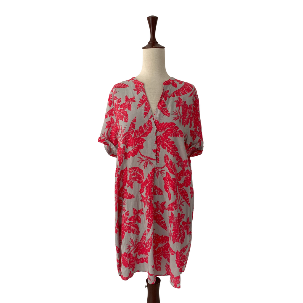 H&M Grey and Pink Floral Tunic | Gently Used |