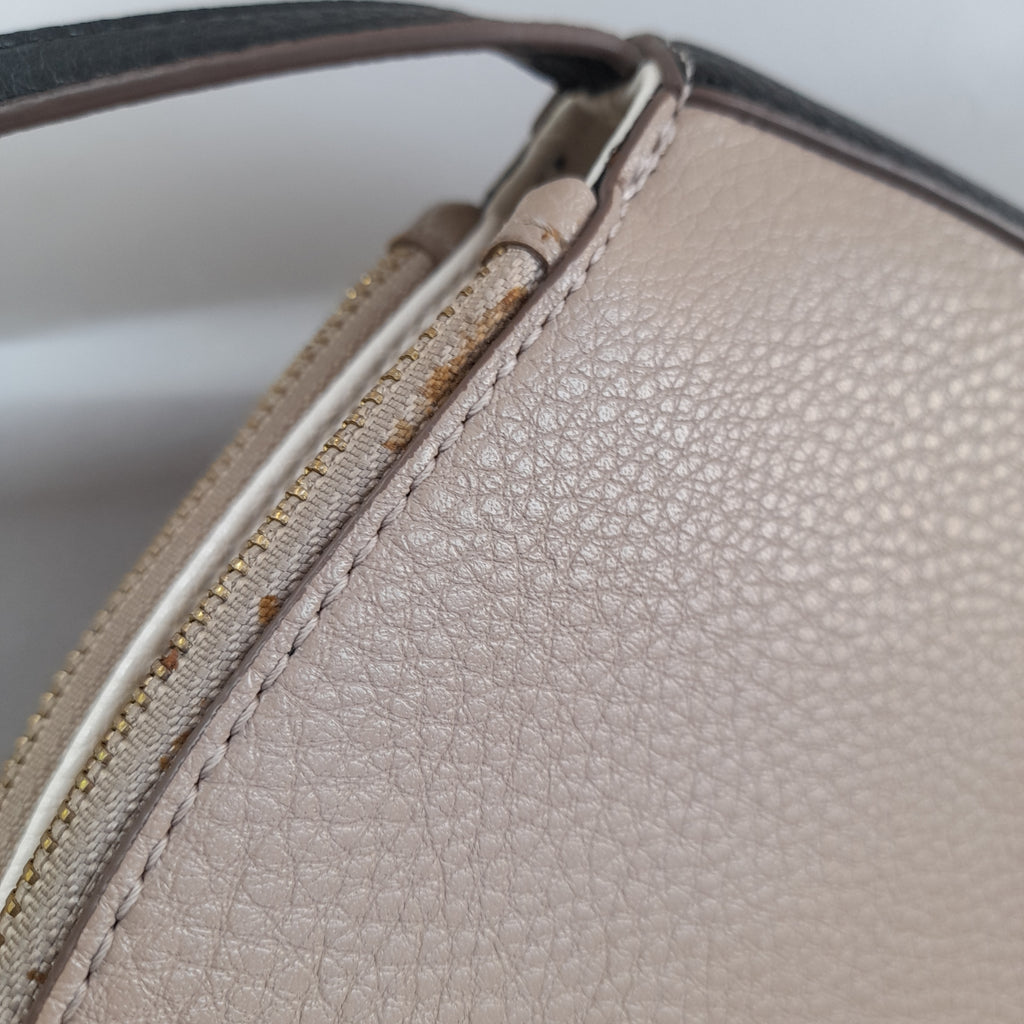 Anne Klein Beige and Black Crossbody Bag | Gently Used |