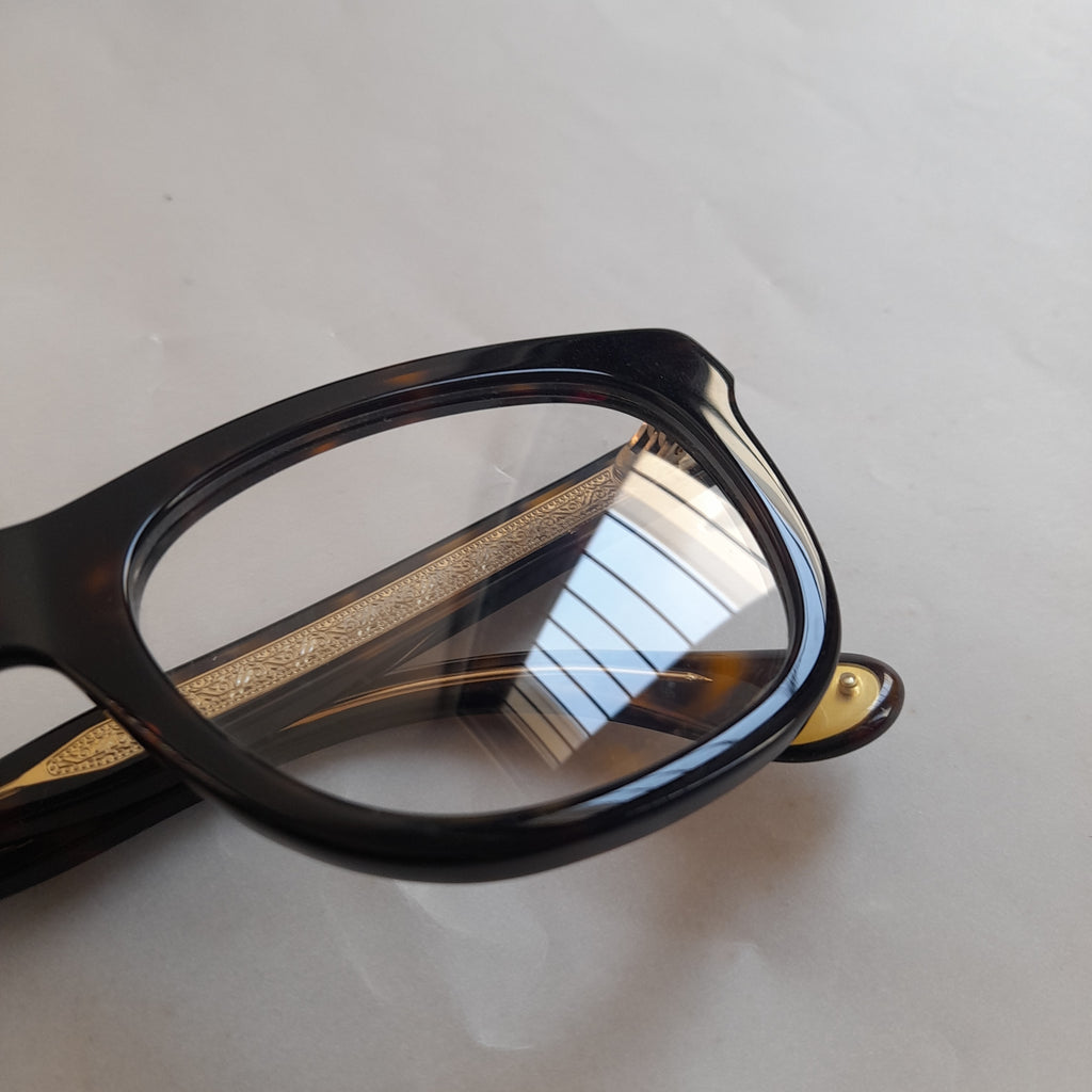 Gucci Brown Tortoise-shell Looking Glasses | Pre Loved |