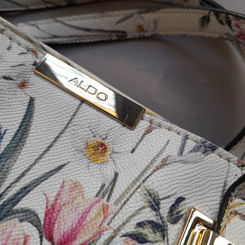 ALDO White Floral Printed Shoulder Bag | Gently Used |
