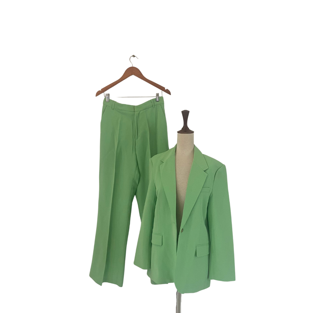 ZARA Mint Green Pant Suit | Gently Used | | Secret Stash