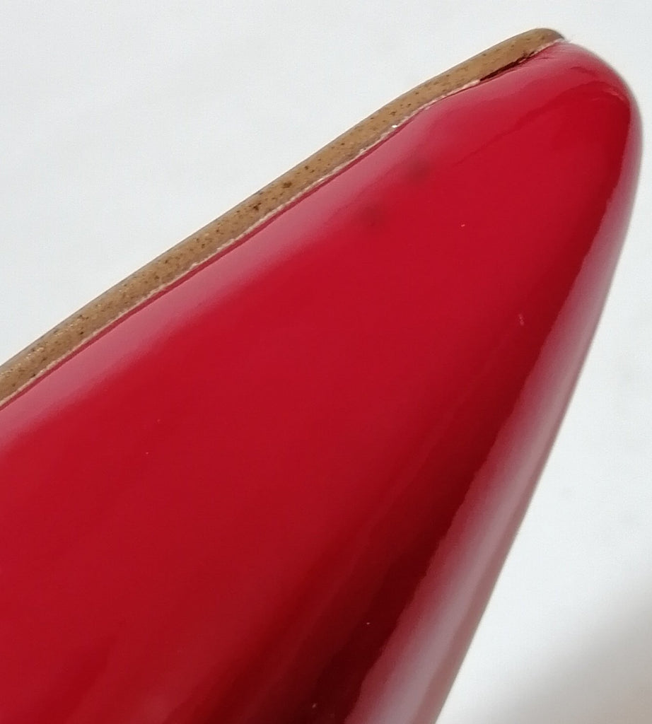 Jessica Simpson Red Pointed Pumps | Like New | | Secret Stash