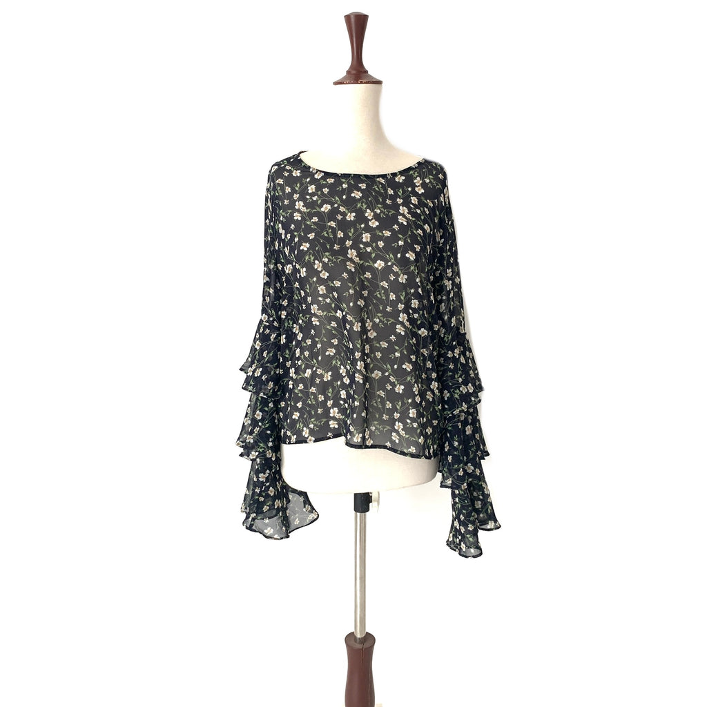 Forever 21 Black Floral Top | Gently Used |