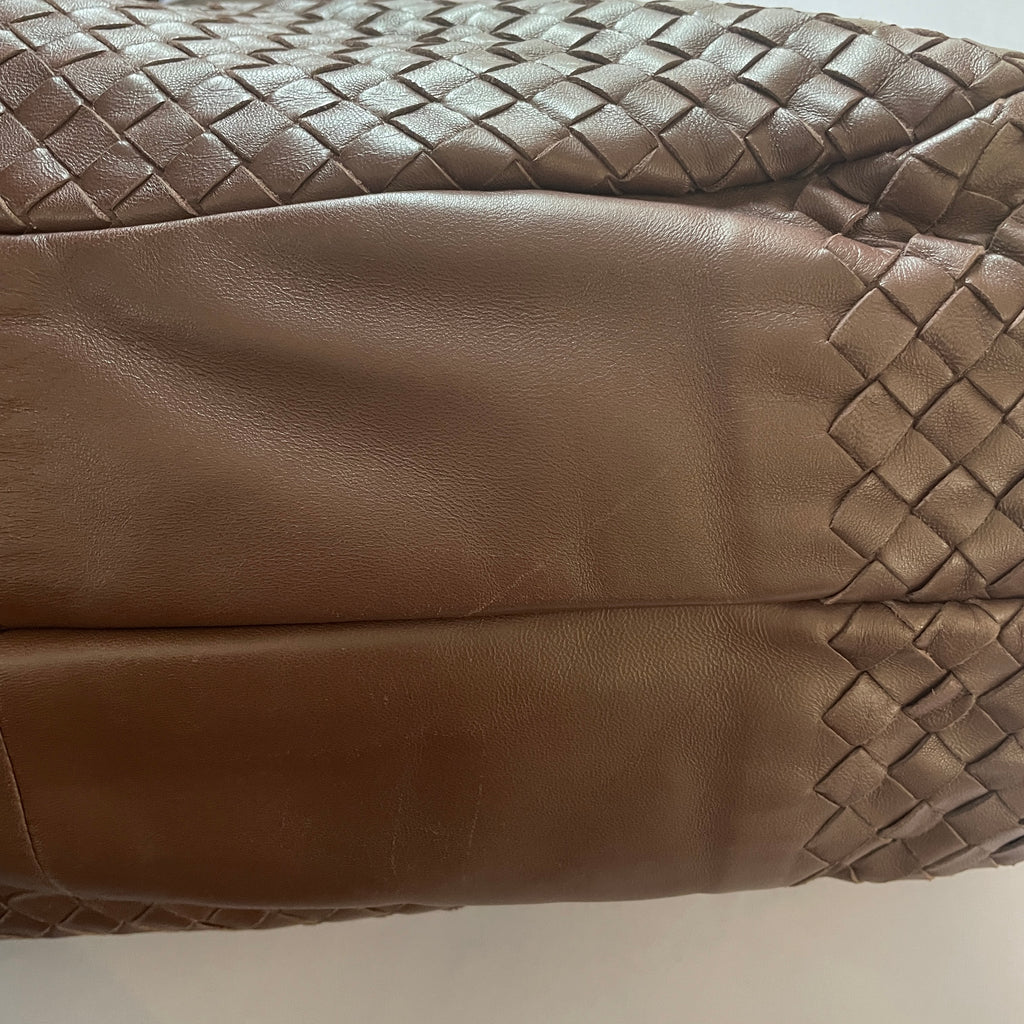 Bottega Veneta Brown Leather 'Campana' Hobo Shoulder Bag | Gently Used |